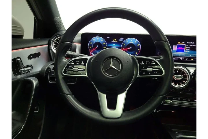 $24998 : Mercedes-Benz A-Class 2021 A image 10