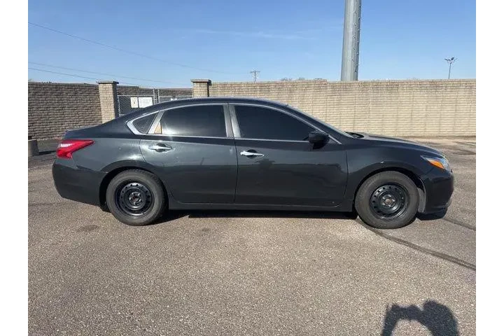 $11982 : Nissan Altima 2017 2.5 S 4dr image 8