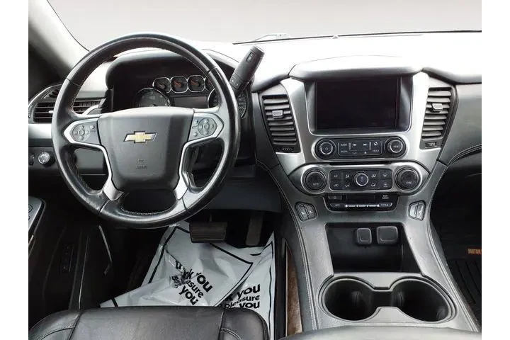 $17561 : Chevrolet Suburban 2017 4x4 image 10
