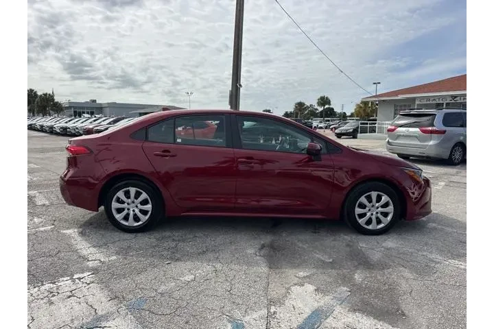 $18988 : Toyota Corolla 2025 LE 4dr S image 2