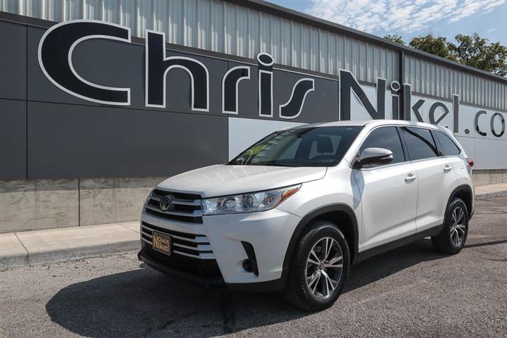 $25988 : 2019 Highlander LE image 1