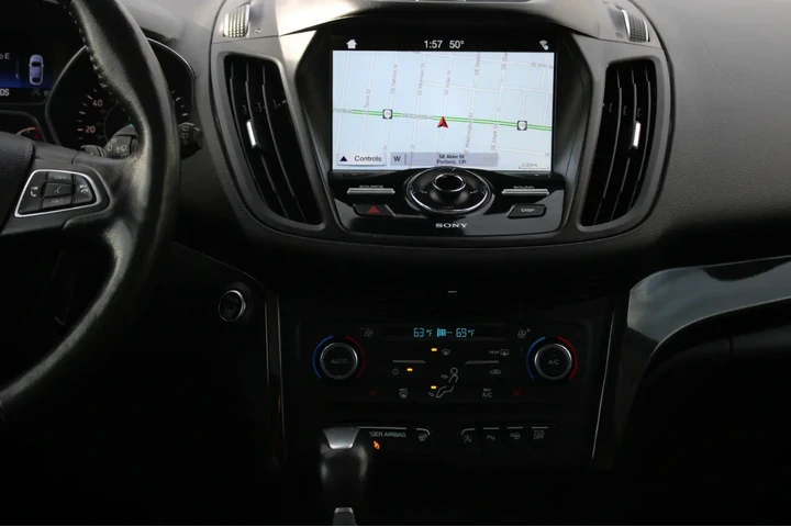 $11995 : 2017 Escape Titanium 4WD image 9