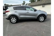 $8995 : Kia Sportage 2019 AWD LX 4dr thumbnail