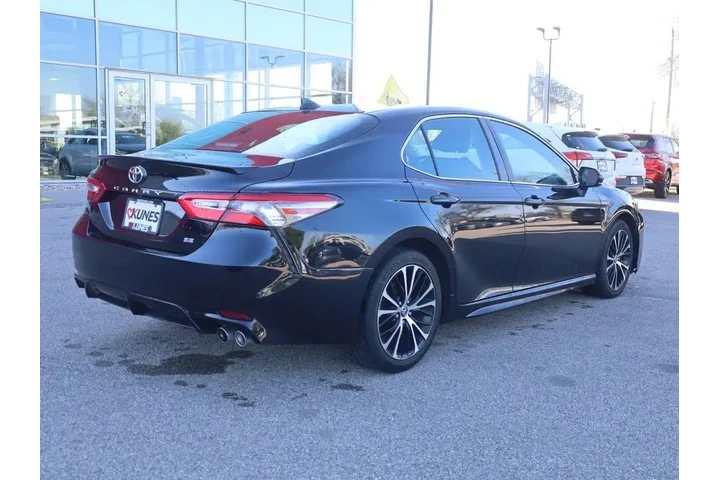 $17777 : Toyota Camry 2020 SE 4dr Sed image 9