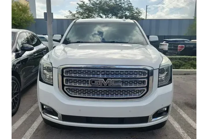 $25990 : GMC Yukon 2019 4x2 SLE 4dr S image 2