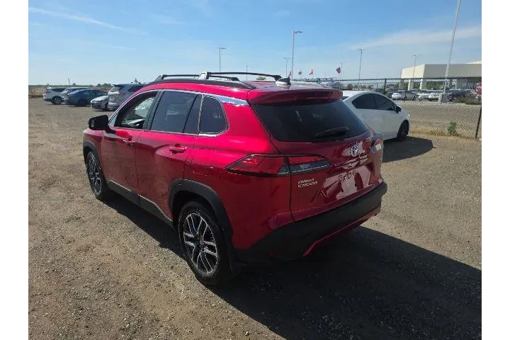 $35900 : Toyota Corolla Cross 2026 XL image 4