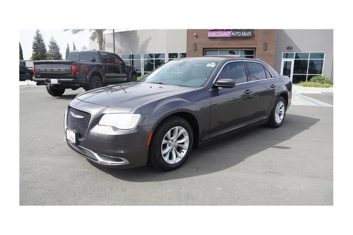 2015 300 Limited image 2