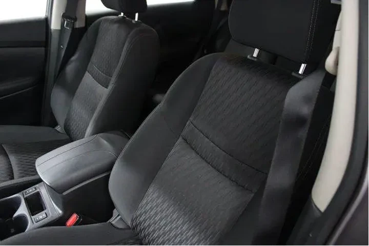 $19987 : Nissan Rogue 2019 AWD S 4dr image 6