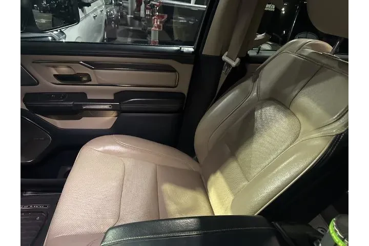 $28598 : Ram 1500 2019 4x4 Limited 4d image 10