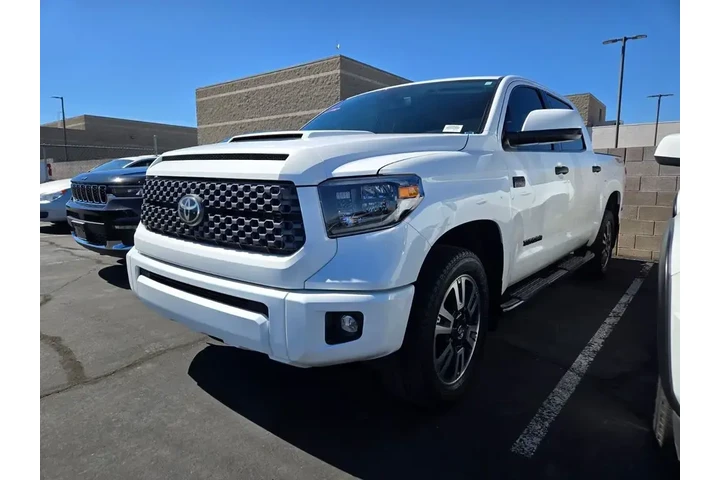 $39975 : Toyota Tundra 2021 4x2 SR5 4 image 2