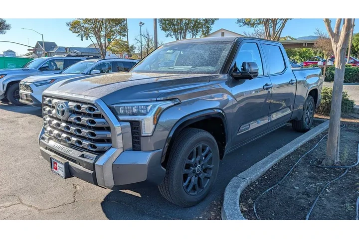 $56990 : 2024 Tundra Platinum image 7