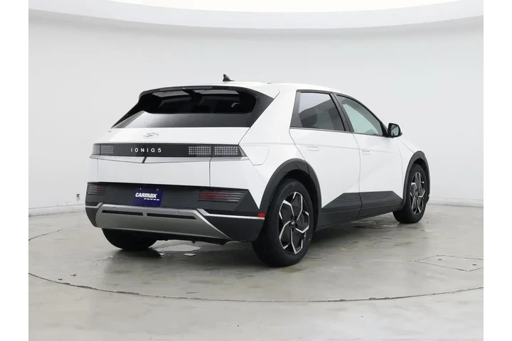 $23998 : Hyundai IONIQ 5 2022 SE 4dr image 8