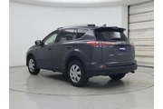 $19998 : Toyota RAV4 2018 AWD LE 4dr thumbnail