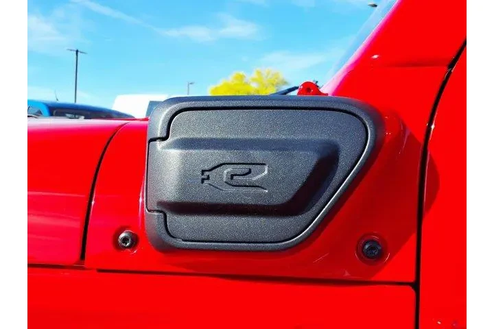 $35024 : Jeep Wrangler 2025 4x4 Backc image 4