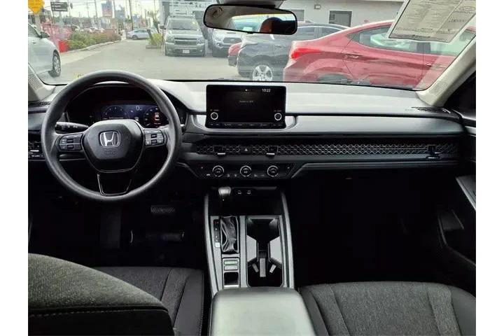 $25973 : Honda Accord 2024 EX 4dr Sed image 10