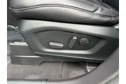 $23995 : Ford Explorer 2021 AWD XLT 4 thumbnail