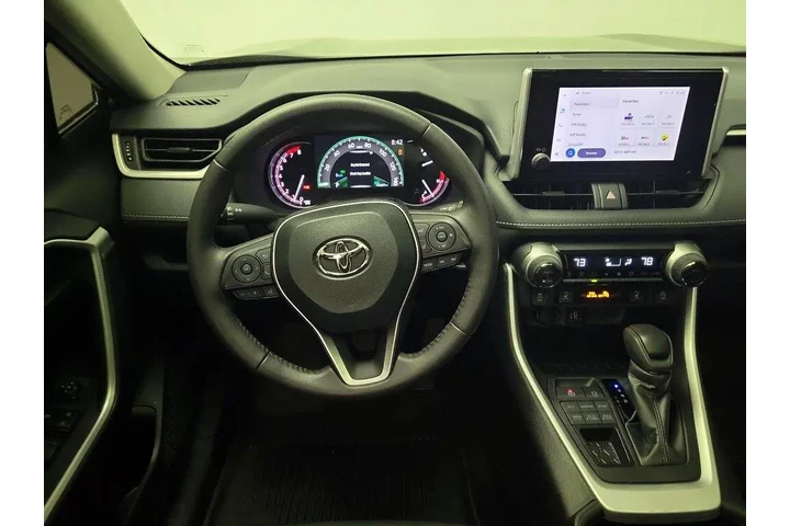 $29998 : Toyota RAV4 2024 AWD XLE 4dr image 10