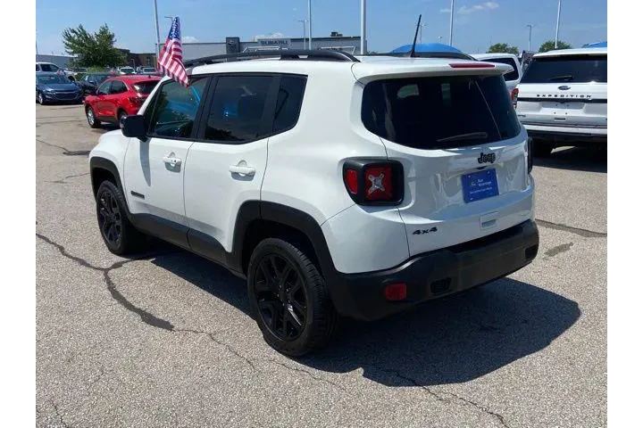 $23085 : Jeep Renegade 2023 4x4 Altit image 8