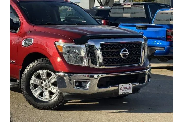 $21998 : Nissan Titan 2017 4x2 S 4dr image 2