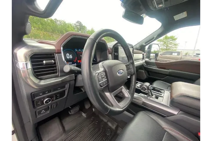$39968 : Ford F-150 2023 4x4 Lariat 4 image 10