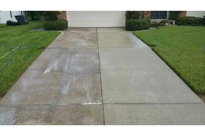 Pressure washer image 3
