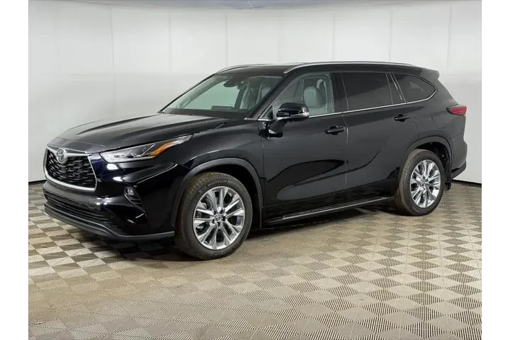 $33999 : Toyota Highlander 2023 AWD L image 9