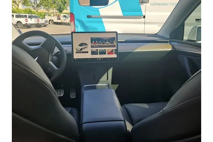 $37500 : Tesla Model Y 2024 AWD Perfo image 8