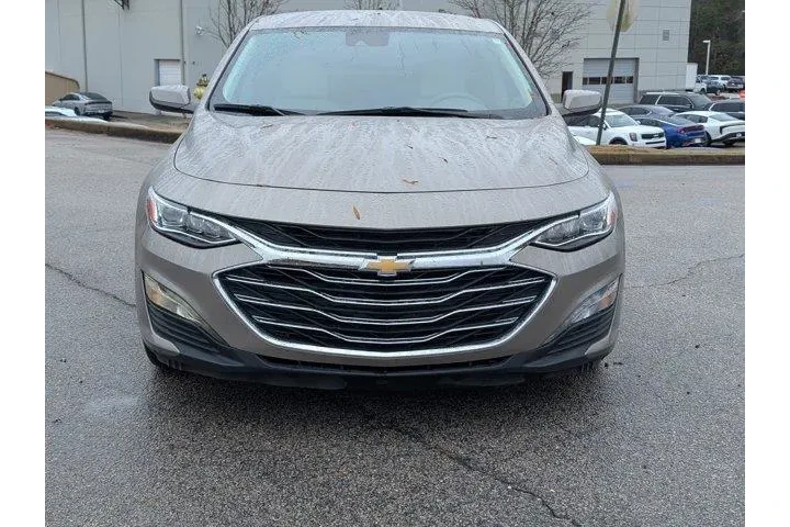 $23999 : Chevrolet Malibu 2024 LT 4dr image 2