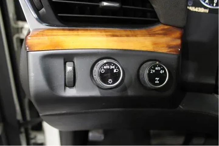 $15982 : Cadillac Escalade 2015 4x4 L image 8