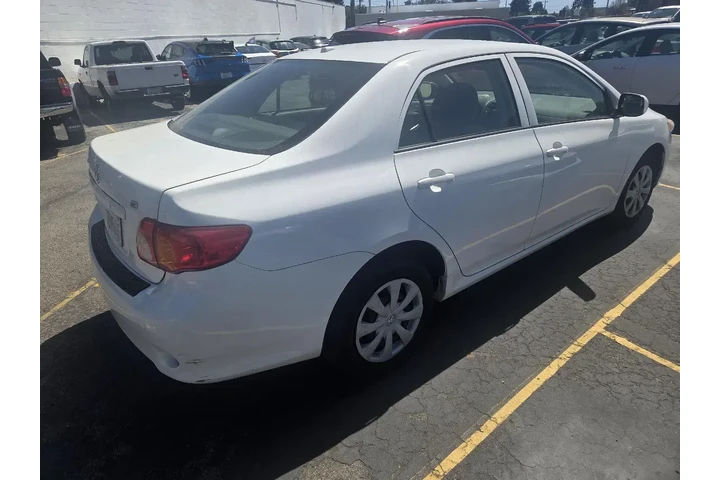 $10950 : Toyota Corolla 2010 S 4dr Se image 4