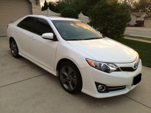 $8300 : **2014 TOYOTA CAMRY SE SPORT** image 2