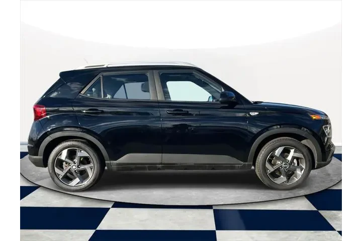 $18755 : Hyundai VENUE 2023 SEL 4dr C image 5