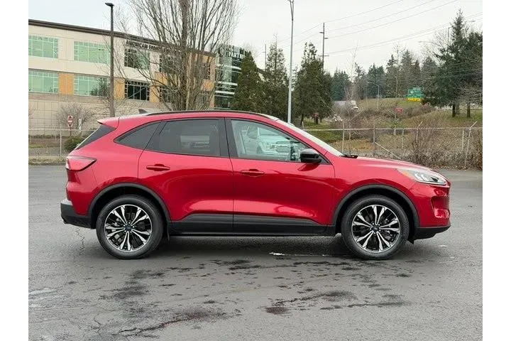 $25995 : Ford Escape 2022 AWD SEL 4dr image 2