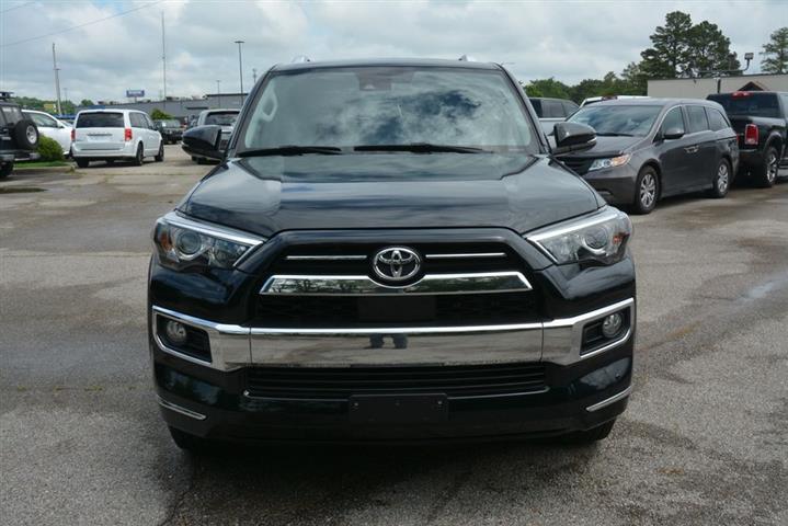 2020 4Runner Limited image 3