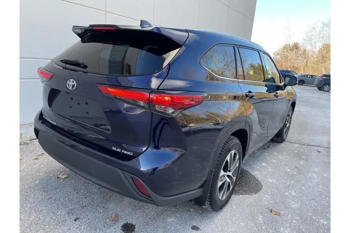 $30990 : Toyota Highlander 2022 AWD X image 7
