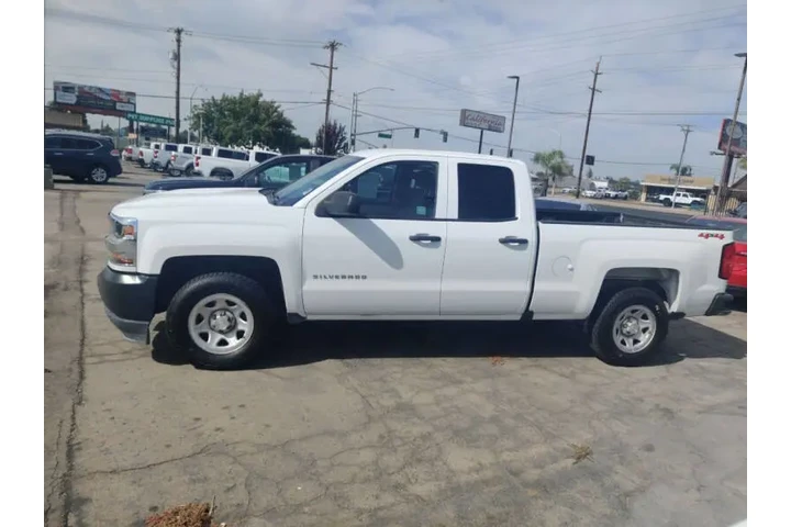 $17999 : 2019 Silverado 1500 LD Work T image 3
