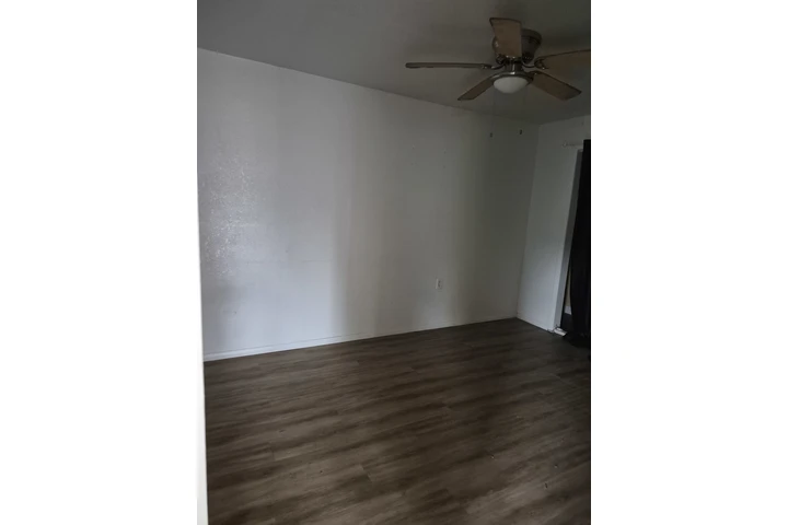 $2500 : Casa de atras 2 recamaras image 7