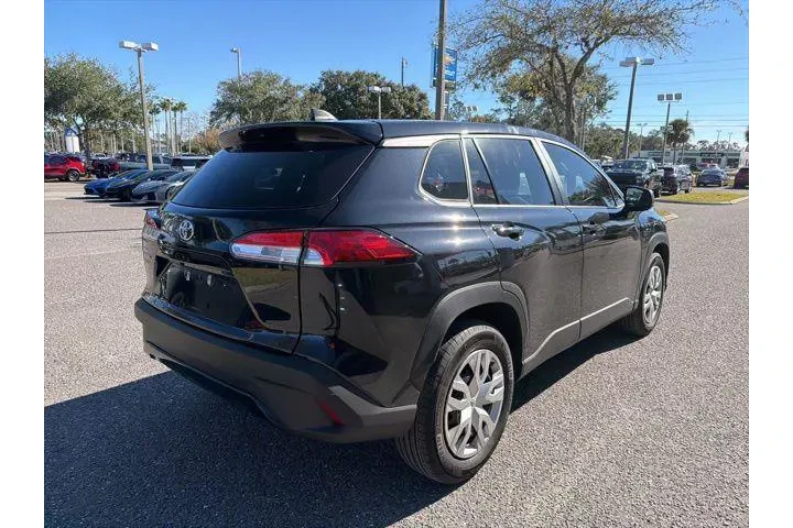 $25799 : Toyota Corolla Cross 2024 L image 5