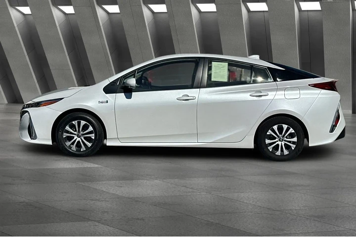 $21900 : Toyota Prius Prime 2021 XLE image 8