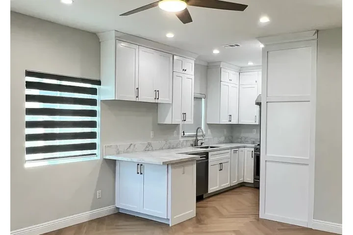 $1400 : *IMMEDIATE OCCUPANCY* image 1