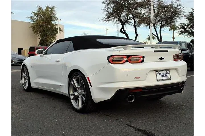 $27900 : Chevrolet Camaro 2023 LT 2dr image 3