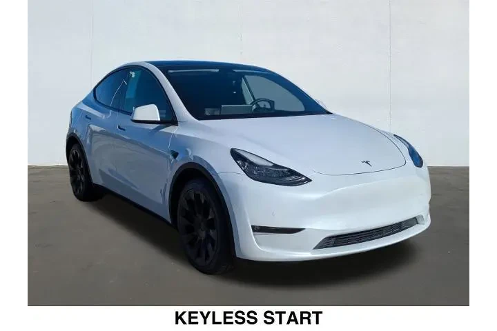 $24875 : Tesla Model Y 2021 AWD Long image 7