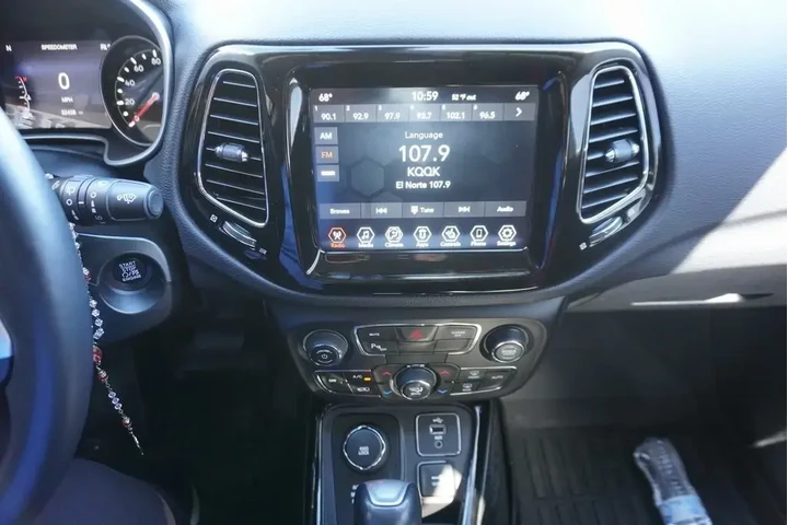 $21888 : Jeep Compass 2019 4x4 Limite image 8