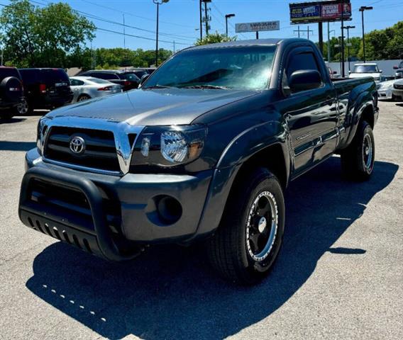 $6500 : 2010 Tacoma PreRunner image 9