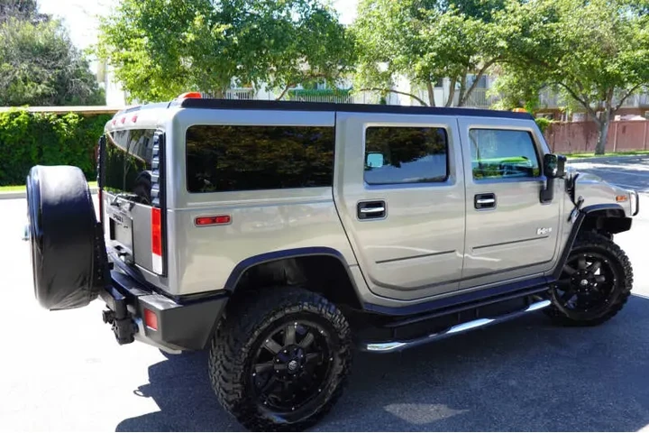 $31995 : 2008 HUMMER H2 Adventure image 3