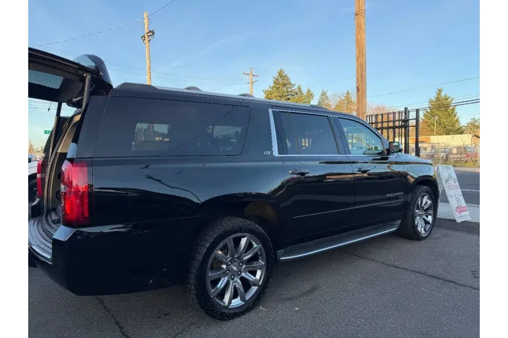$16995 : 2016 Suburban LTZ image 4