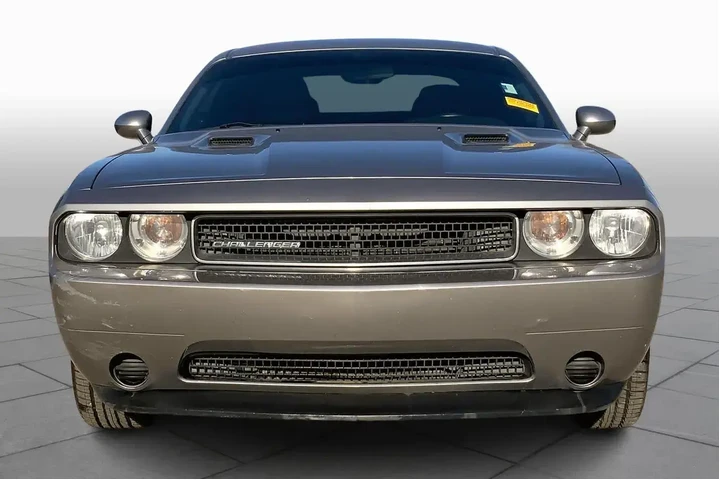 $11586 : Dodge Challenger 2014 SXT 2d image 3