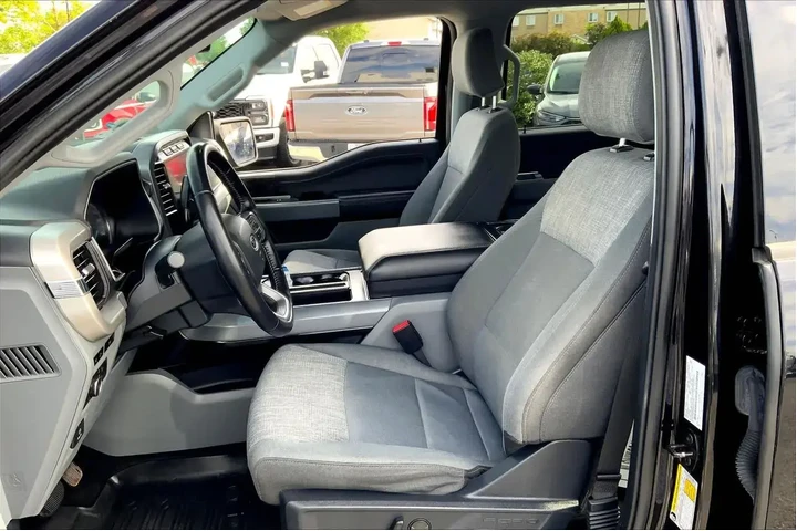 $33669 : Ford F-150 2022 4x4 Platinum image 8