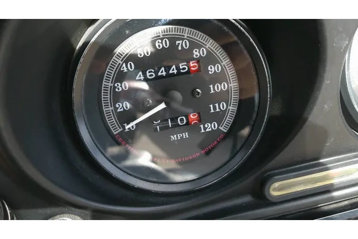 $4500 : 1999 Harley-Davidson FLHT Ele image 10