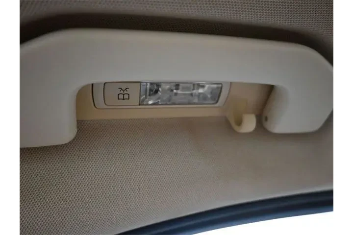 $21244 : Mercedes-Benz C-Class 2021 A image 9